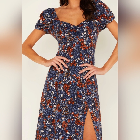 Idyllwind Beth Ditsy Print Puff Sleeve Midi Dress - Picture 2 of 7